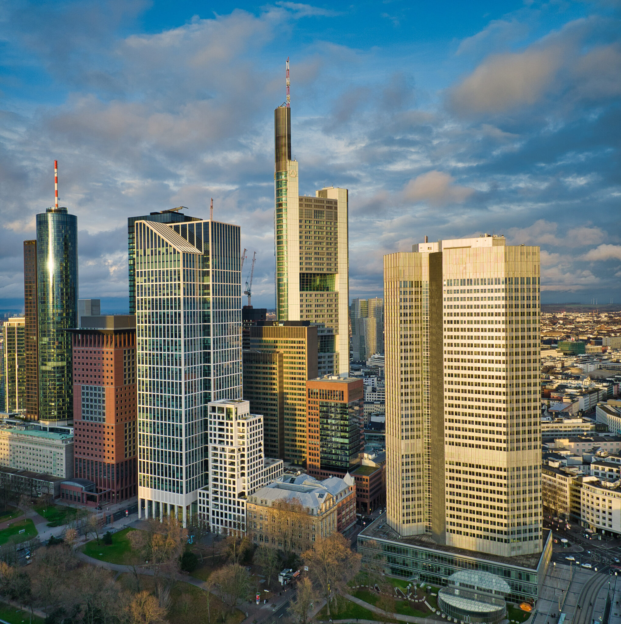 Frankfurt: Bankenviertel V | Dronestagram